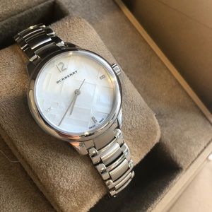 Burberry Stainless Diamond 32mm Watch BU10110